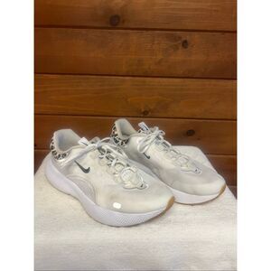 Nike React Escape Run 2 women's running shoes Sz 8.5 DM3083-100